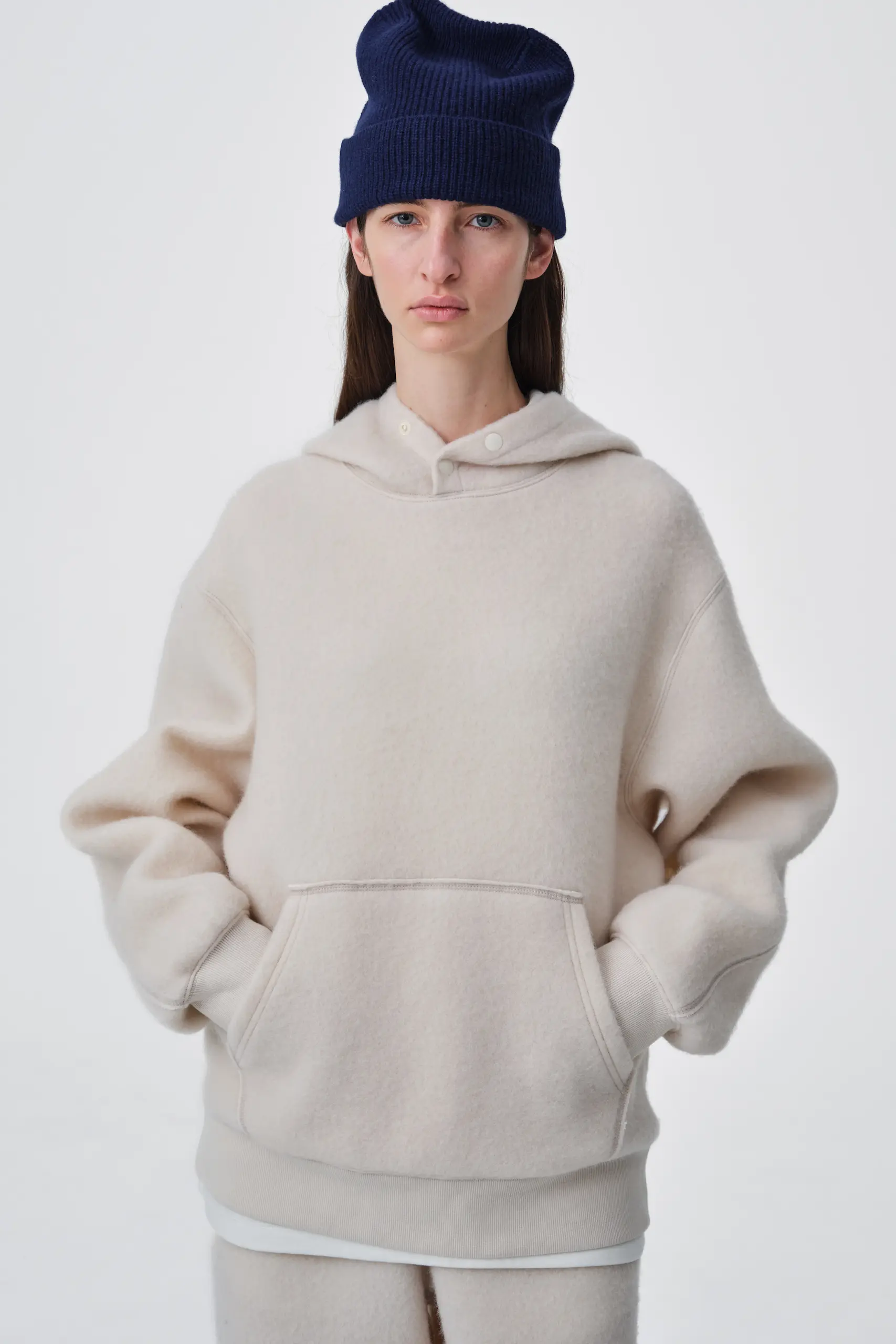 0823 NotOnEarth Lookbook0290